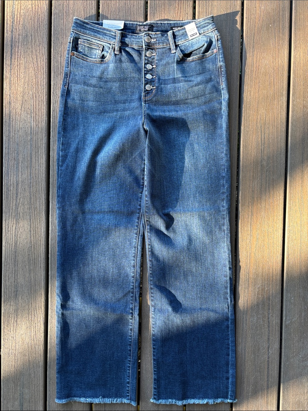 NWT Judy Blue High Rise Wide Leg Raw Hem Button Fly Jeans Size 15/32 JB82503DK